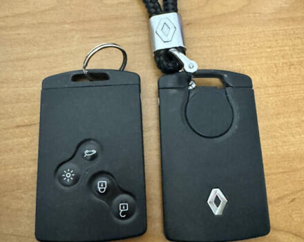 Черный Рено Меган, объемом двигателя 1.5 л и пробегом 207 тыс. км за 10900 $, фото 92 на Automoto.ua