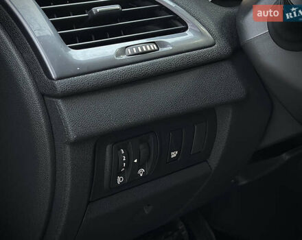 Черный Рено Меган, объемом двигателя 1.5 л и пробегом 276 тыс. км за 8700 $, фото 30 на Automoto.ua