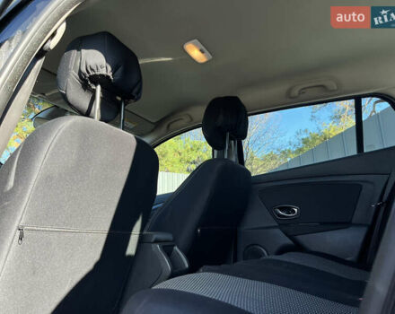 Черный Рено Меган, объемом двигателя 1.46 л и пробегом 194 тыс. км за 8600 $, фото 32 на Automoto.ua