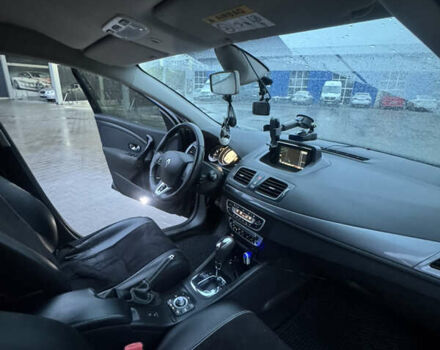 Чорний Рено Меган, об'ємом двигуна 1.5 л та пробігом 231 тис. км за 9300 $, фото 22 на Automoto.ua