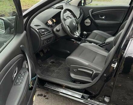 Черный Рено Меган, объемом двигателя 1.6 л и пробегом 219 тыс. км за 9999 $, фото 7 на Automoto.ua