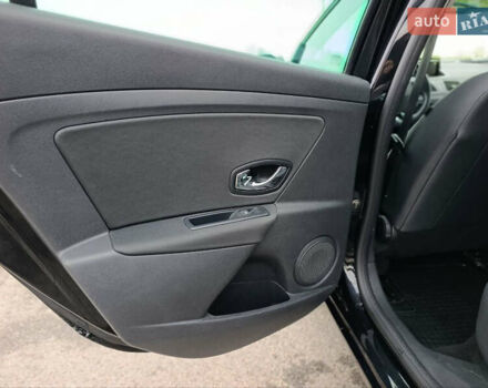 Черный Рено Меган, объемом двигателя 1.5 л и пробегом 242 тыс. км за 9500 $, фото 23 на Automoto.ua