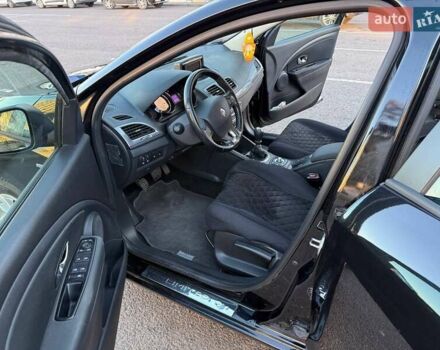 Черный Рено Меган, объемом двигателя 1.46 л и пробегом 216 тыс. км за 9100 $, фото 10 на Automoto.ua