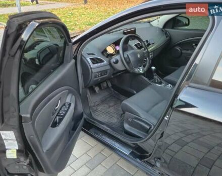 Чорний Рено Меган, об'ємом двигуна 1.46 л та пробігом 220 тис. км за 8300 $, фото 11 на Automoto.ua