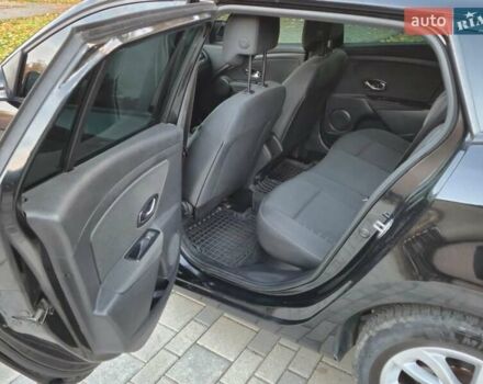Чорний Рено Меган, об'ємом двигуна 1.46 л та пробігом 220 тис. км за 8300 $, фото 12 на Automoto.ua