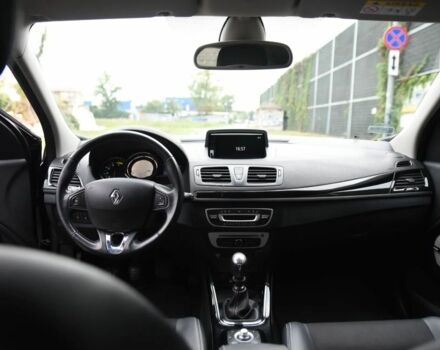 Черный Рено Меган, объемом двигателя 1.5 л и пробегом 194 тыс. км за 2500 $, фото 4 на Automoto.ua