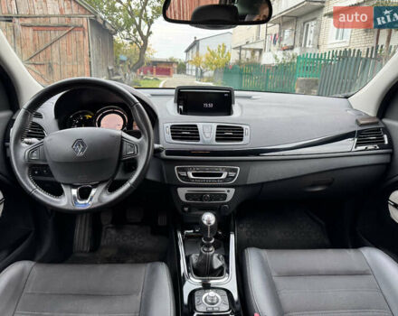 Черный Рено Меган, объемом двигателя 1.5 л и пробегом 207 тыс. км за 10900 $, фото 44 на Automoto.ua