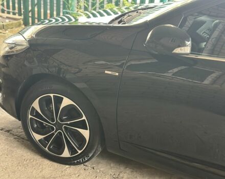 Черный Рено Меган, объемом двигателя 1.6 л и пробегом 210 тыс. км за 11800 $, фото 4 на Automoto.ua