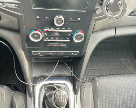 Черный Рено Меган, объемом двигателя 1.46 л и пробегом 160 тыс. км за 11900 $, фото 1 на Automoto.ua