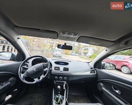 Черный Рено Меган, объемом двигателя 1.5 л и пробегом 240 тыс. км за 8000 $, фото 17 на Automoto.ua