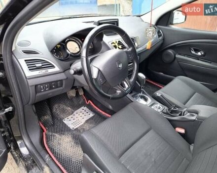 Черный Рено Меган, объемом двигателя 1.5 л и пробегом 160 тыс. км за 10000 $, фото 3 на Automoto.ua