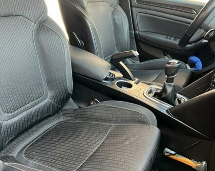 Рено Меган 2016 в Сумах на Automoto.ua Черный Рено Меган, объемом двигателя 1.46 л и пробегом 241 тыс. км за 12300 $, фото 7 на Automoto.ua