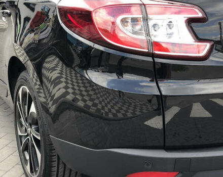 Черный Рено Меган, объемом двигателя 1.6 л и пробегом 140 тыс. км за 10690 $, фото 6 на Automoto.ua