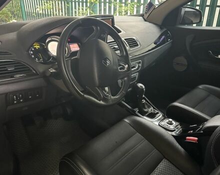 Черный Рено Меган, объемом двигателя 1.6 л и пробегом 210 тыс. км за 11800 $, фото 7 на Automoto.ua