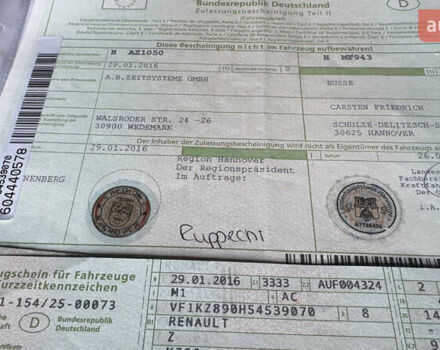 Черный Рено Меган, объемом двигателя 1.5 л и пробегом 175 тыс. км за 11330 $, фото 83 на Automoto.ua