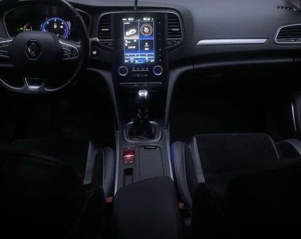 Черный Рено Меган, объемом двигателя 1.6 л и пробегом 147 тыс. км за 13250 $, фото 3 на Automoto.ua