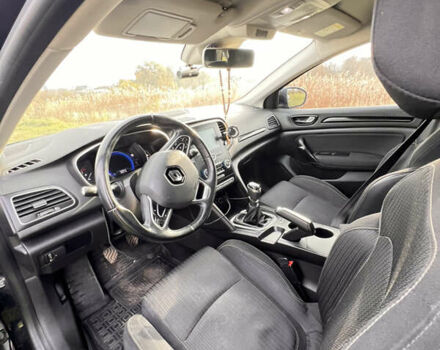 Черный Рено Меган, объемом двигателя 1.46 л и пробегом 160 тыс. км за 11900 $, фото 4 на Automoto.ua