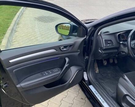 Рено Меган 2016 в Луцке на Automoto.ua Черный Рено Меган, объемом двигателя 1.6 л и пробегом 224 тыс. км за 11800 $, фото 4 на Automoto.ua