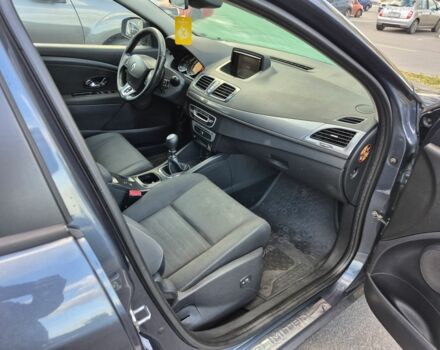 Черный Рено Меган, объемом двигателя 0 л и пробегом 350 тыс. км за 3000 $, фото 12 на Automoto.ua