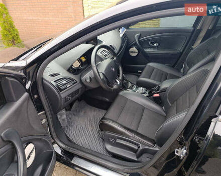 Чорний Рено Меган, об'ємом двигуна 1.6 л та пробігом 210 тис. км за 11000 $, фото 12 на Automoto.ua