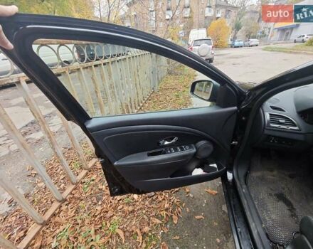 Черный Рено Меган, объемом двигателя 1.5 л и пробегом 240 тыс. км за 8000 $, фото 20 на Automoto.ua