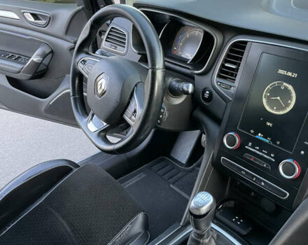 Черный Рено Меган, объемом двигателя 1.46 л и пробегом 229 тыс. км за 13999 $, фото 9 на Automoto.ua