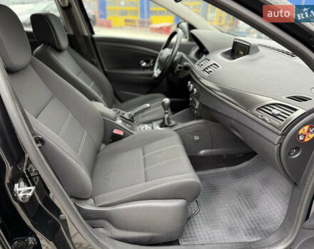 Черный Рено Меган, объемом двигателя 1.46 л и пробегом 270 тыс. км за 8300 $, фото 43 на Automoto.ua