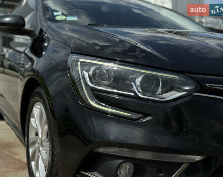 Черный Рено Меган, объемом двигателя 1.5 л и пробегом 251 тыс. км за 11200 $, фото 9 на Automoto.ua