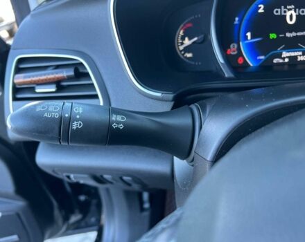 Рено Меган 2017 у Львові на Automoto.ua Чорний Рено Меган, об'ємом двигуна 1.6 л та пробігом 221 тис. км за 13990 $, фото 23 на Automoto.ua