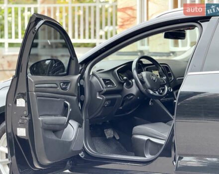 Черный Рено Меган, объемом двигателя 1.5 л и пробегом 152 тыс. км за 12500 $, фото 34 на Automoto.ua