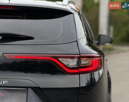 Черный Рено Меган, объемом двигателя 1.5 л и пробегом 152 тыс. км за 12500 $, фото 7 на Automoto.ua