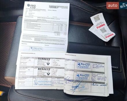 Чорний Рено Меган, об'ємом двигуна 1.6 л та пробігом 219 тис. км за 14000 $, фото 44 на Automoto.ua