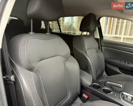 Черный Рено Меган, объемом двигателя 1.5 л и пробегом 152 тыс. км за 12500 $, фото 18 на Automoto.ua