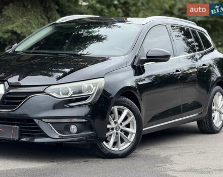 Черный Рено Меган, объемом двигателя 1.5 л и пробегом 152 тыс. км за 12500 $, фото 5 на Automoto.ua