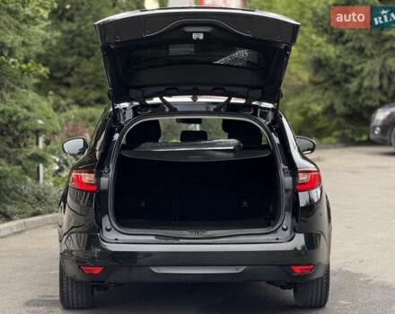 Черный Рено Меган, объемом двигателя 1.5 л и пробегом 152 тыс. км за 12500 $, фото 14 на Automoto.ua