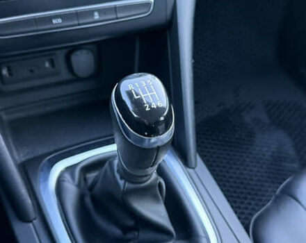 Чорний Рено Меган, об'ємом двигуна 1.46 л та пробігом 187 тис. км за 13800 $, фото 38 на Automoto.ua