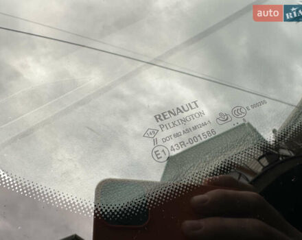 Черный Рено Меган, объемом двигателя 1.46 л и пробегом 178 тыс. км за 13299 $, фото 15 на Automoto.ua