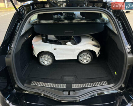 Черный Рено Меган, объемом двигателя 1.5 л и пробегом 265 тыс. км за 11999 $, фото 40 на Automoto.ua