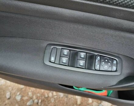 Чорний Рено Меган, об'ємом двигуна 1.46 л та пробігом 212 тис. км за 10800 $, фото 9 на Automoto.ua