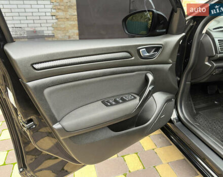 Черный Рено Меган, объемом двигателя 1.46 л и пробегом 178 тыс. км за 12600 $, фото 24 на Automoto.ua