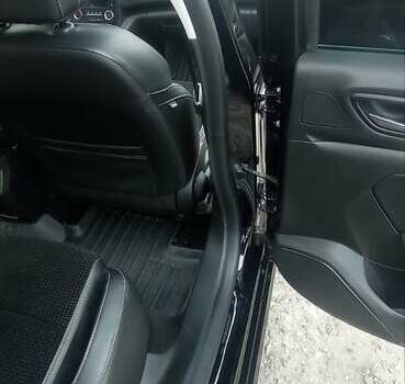 Черный Рено Меган, объемом двигателя 1.46 л и пробегом 215 тыс. км за 14700 $, фото 3 на Automoto.ua