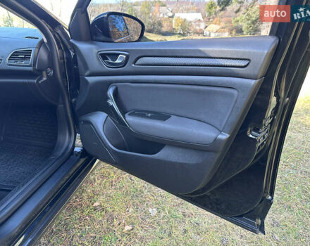 Чорний Рено Меган, об'ємом двигуна 1.46 л та пробігом 178 тис. км за 12700 $, фото 43 на Automoto.ua