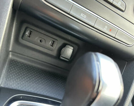 Чорний Рено Меган, об'ємом двигуна 1.5 л та пробігом 165 тис. км за 14499 $, фото 38 на Automoto.ua