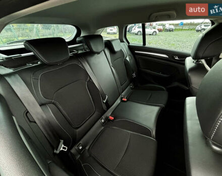Рено Меган 2022 в Умани на Automoto.ua Черный Рено Меган, объемом двигателя 1.6 л и пробегом 37 тыс. км за 23000 $, фото 7 на Automoto.ua