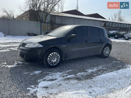Рено Меган 2003 в Кривом Роге на Automoto.ua Черный Рено Меган, объемом двигателя 1.6 л и пробегом 225 тыс. км за 4000 $, фото 1 на Automoto.ua