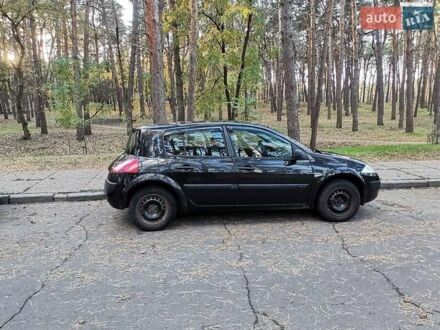 Рено Меган 2004 в Черкассах на Automoto.ua Черный Рено Меган, объемом двигателя 1.6 л и пробегом 364 тыс. км за 3699 $, фото 1 на Automoto.ua