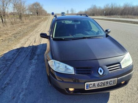 Рено Меган 2004 в Каменское - Днепродзержинск на Automoto.ua Черный Рено Меган, объемом двигателя 1.6 л и пробегом 230 тыс. км за 5200 $, фото 1 на Automoto.ua