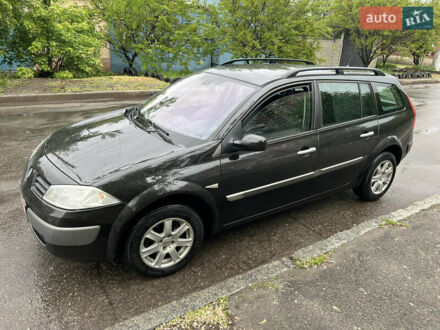 Рено Меган 2005 в Харькове на Automoto.ua Черный Рено Меган, объемом двигателя 1.6 л и пробегом 220 тыс. км за 5650 $, фото 1 на Automoto.ua
