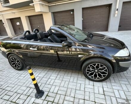 Чорний Рено Меган, об'ємом двигуна 2 л та пробігом 227 тис. км за 5500 $, фото 1 на Automoto.ua