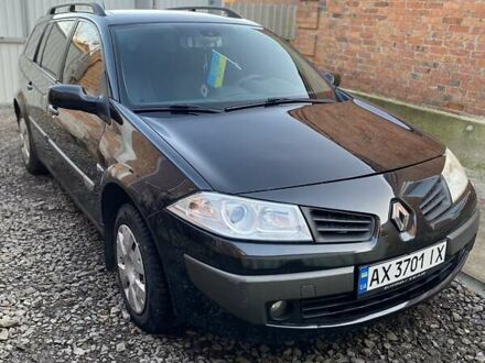 Черный Рено Меган, объемом двигателя 1.6 л и пробегом 220 тыс. км за 5500 $, фото 1 на Automoto.ua